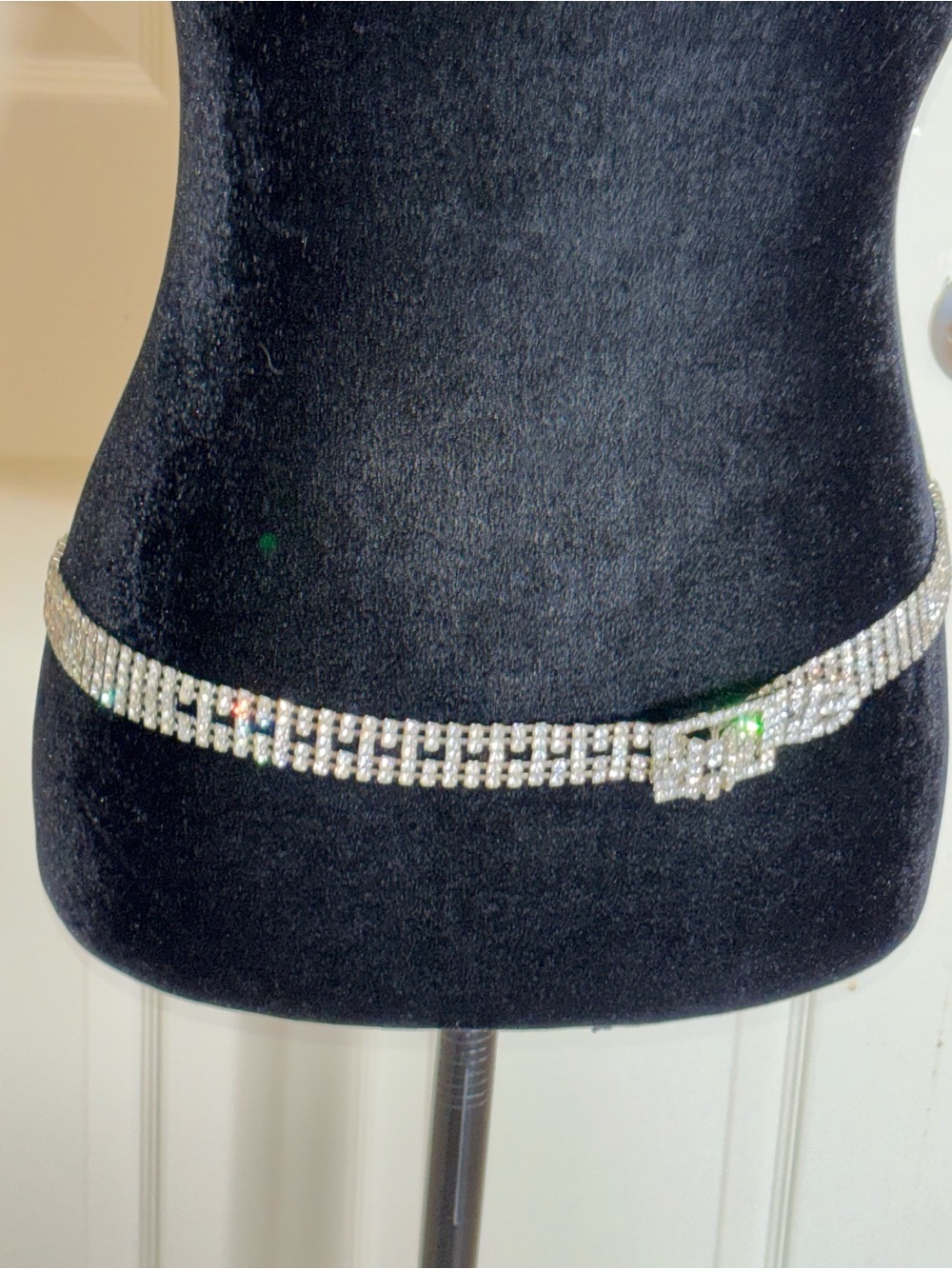Flawless 5-Row Rhinestone Belt w Square Buckle Elegant Fit 27.5" - 35" Stunning! - Picture 2 of 11